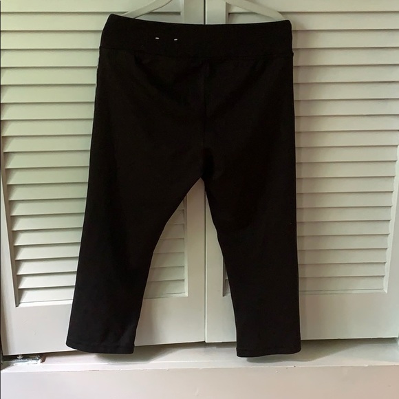 Capris - Picture 2 of 2